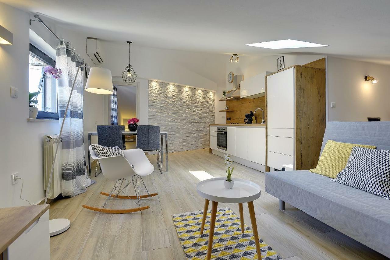 Apartment Niko プーラ エクステリア 写真